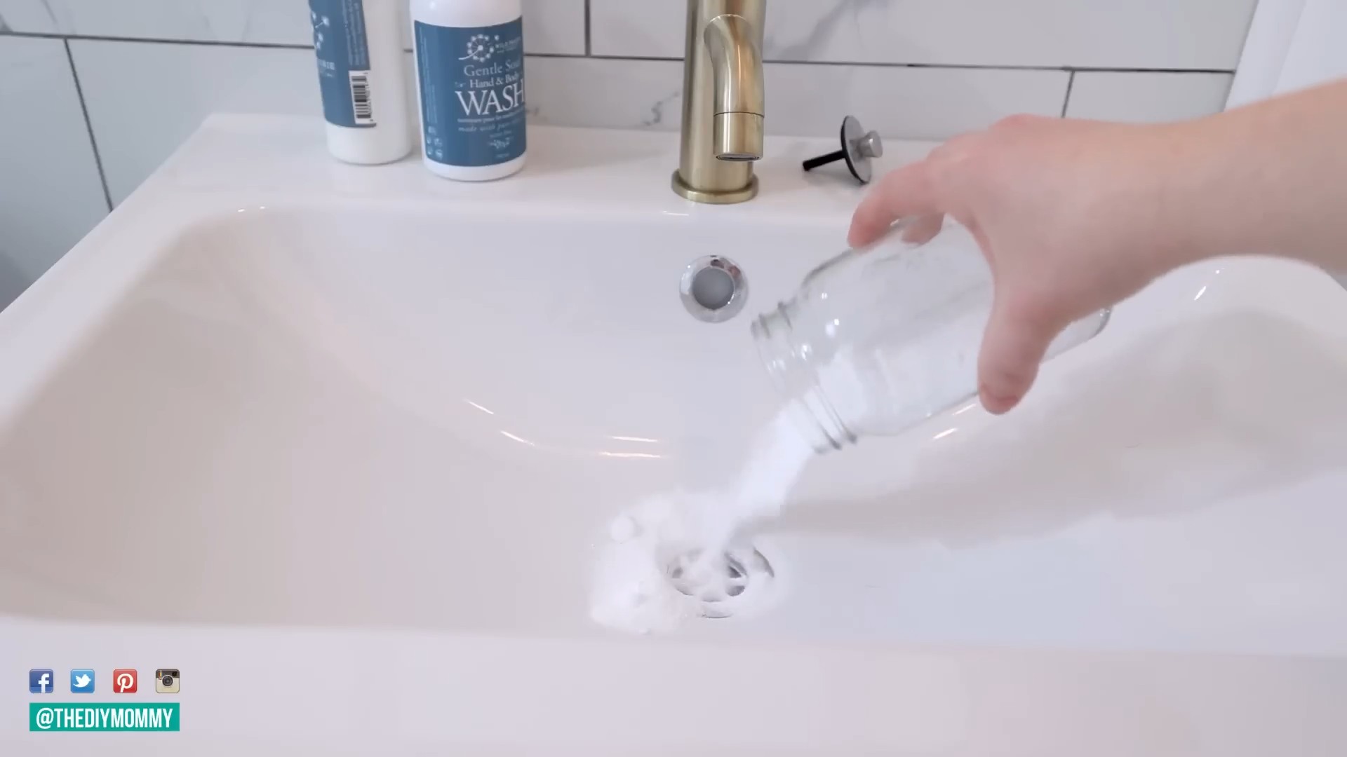 Backpulver Reinigen Tricks DIY